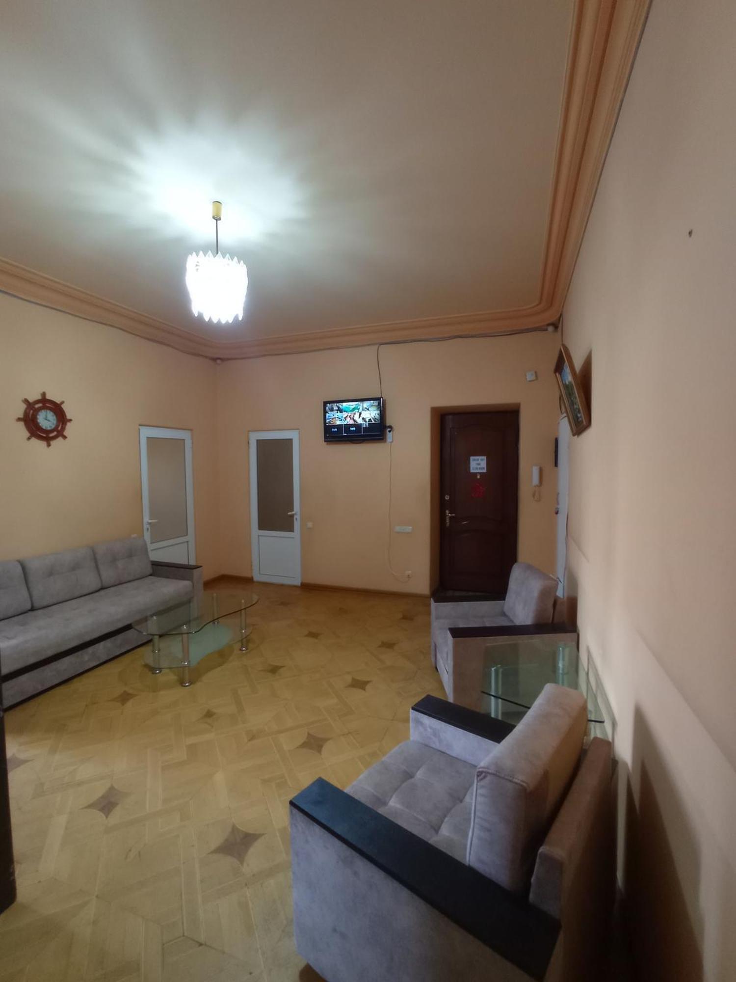 Sun City Hostel Yerevan Exterior foto